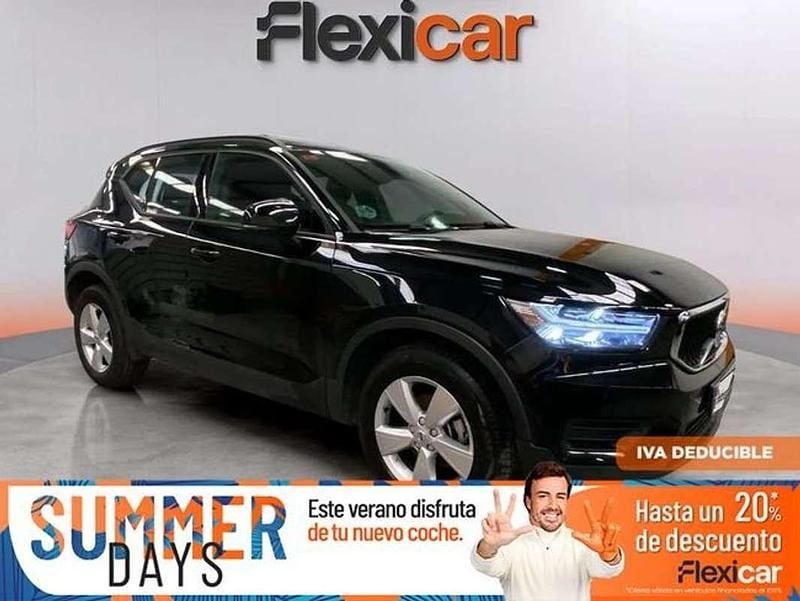 Negro Usado 2021 Volvo XC40 Momentum SUV | 17.690 € (Super precio) - Imagen 1/4