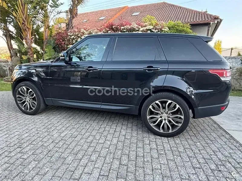 Usado Land Rover Range Rover HSE 306 CV (225 kW) 2014 Negro SUV