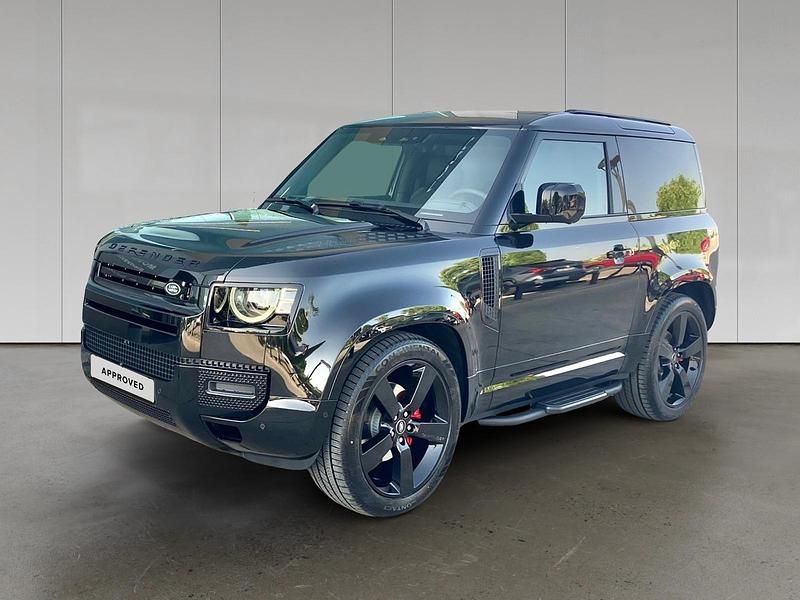 Santorini black Usado 2025 Land Rover Defender SE Dynamic SUV | 98.900 € - Imagen 1/4