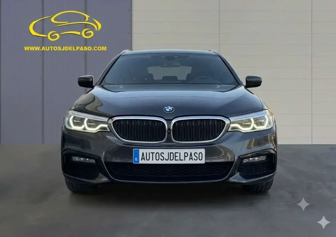 Usado BMW 520 Comfort Edition 190 CV (139 kW) 2018 Gris Familiar