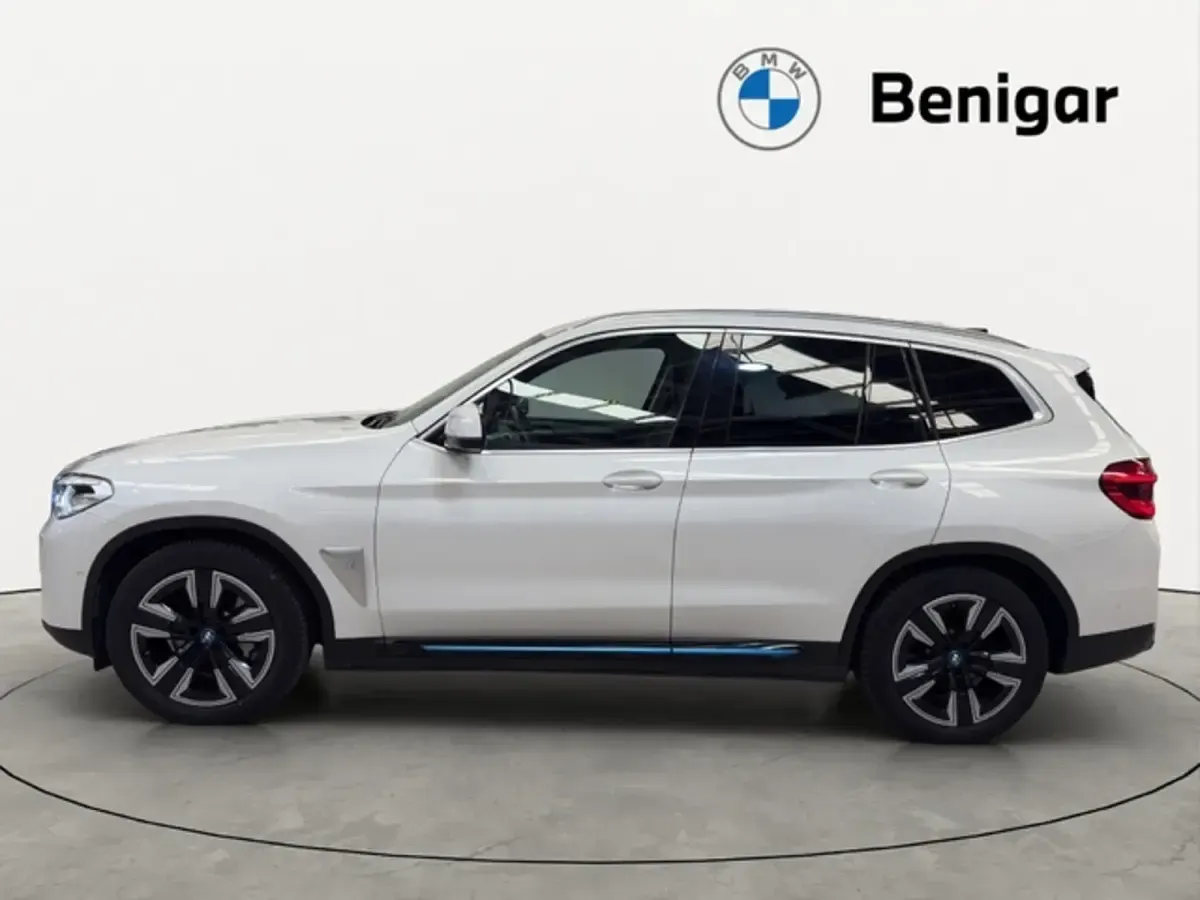 Usado BMW iX3 210 kW (286 CV) 2021 Blanco SUV