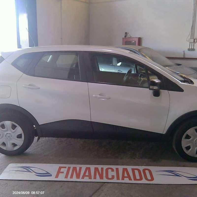 Usado Renault Captur XMOD 90 CV (66 kW) 2019 Blanco SUV