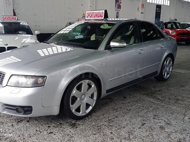 Usado Audi S4 Sport 344 CV (253 kW) 2003 Gris / plata Berlina