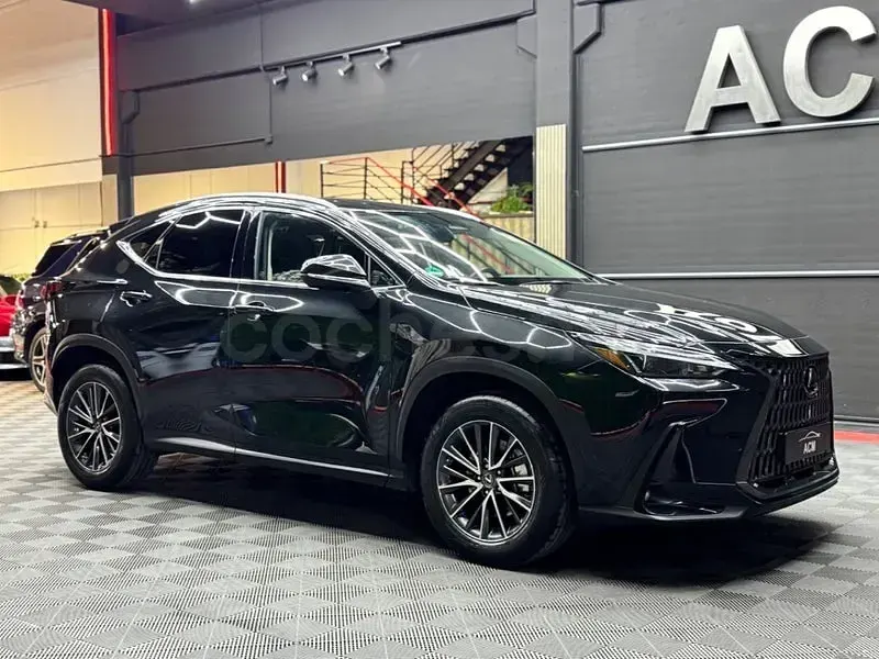 Usado Lexus NX350h Business Edition 242 CV (177 kW) 2022 Negro SUV