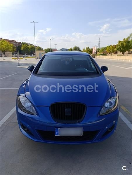Usado Seat Leon Copa 105 CV (77 kW) 2011 Azul Berlina