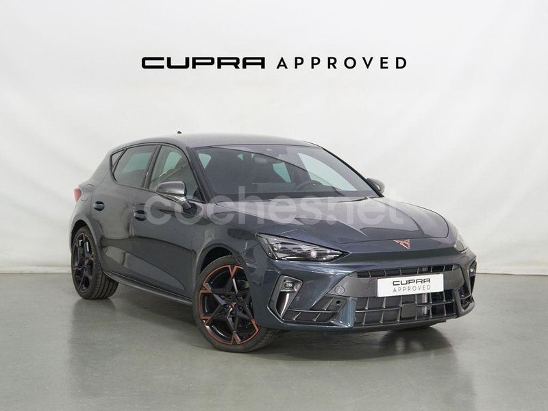 Gris / plata Usado 2024 Cupra Leon Berlina | 33.590 € (Caro) - Imagen 1/4
