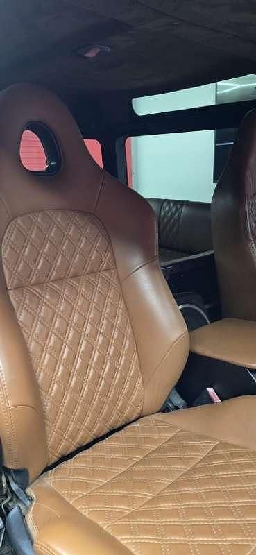 Usado Land Rover Defender 111 CV (81 kW) 1996 Negro SUV