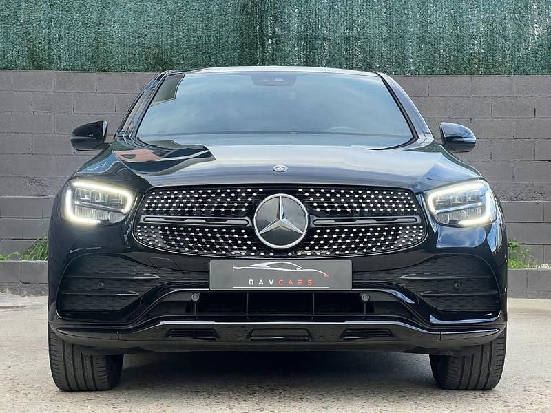 Usado Mercedes GLC220 194 CV (142 kW) 2020 Negro Coupe