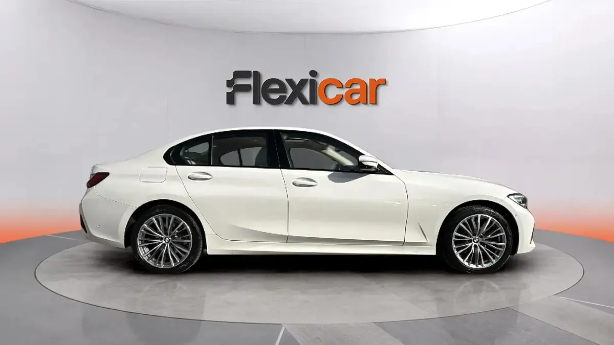 Usado BMW 318 150 CV (110 kW) 2019 Blanco Berlina