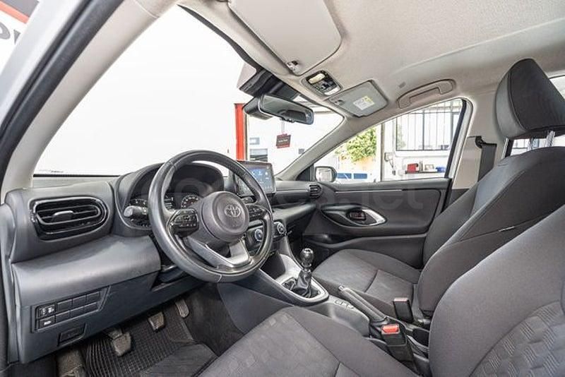 Usado Toyota Yaris Edition 125 CV (91 kW) 2023 Blanco Utilitario