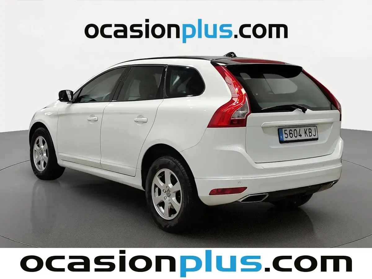 Usado Volvo XC60 Momentum 190 CV (139 kW) 2017 Blanco SUV