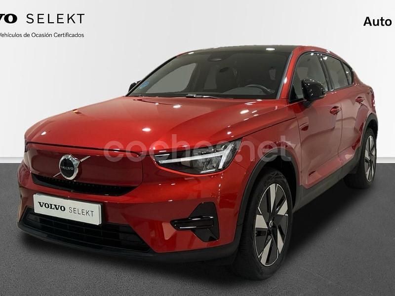 Eléctrico Usado 2025 Volvo EC40 Plus SUV | 45.900 € - Imagen 1/4