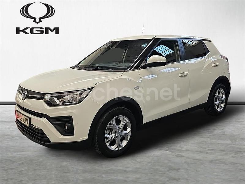 Blanco Usado 2021 Ssangyong Tivoli SUV | 15.500 € (Un poco caro) - Imagen 1/4