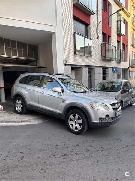 Gris / plata Usado 2008 Chevrolet Captiva SUV | 3800 € (Buen precio) - Imagen 1/4
