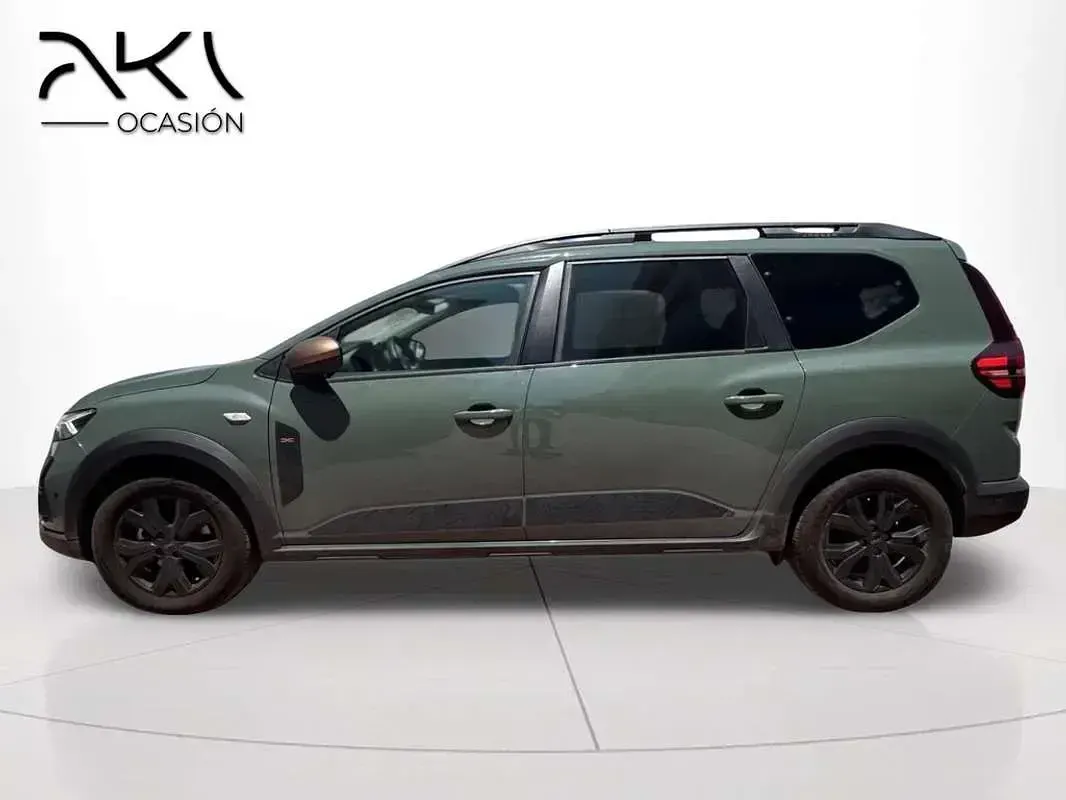 Usado Dacia Jogger Extreme 140 CV (102 kW) 2024 Verde Monovolumen