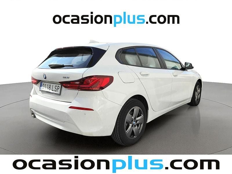 Usado BMW 118 140 CV (102 kW) 2021 Blanco Utilitario