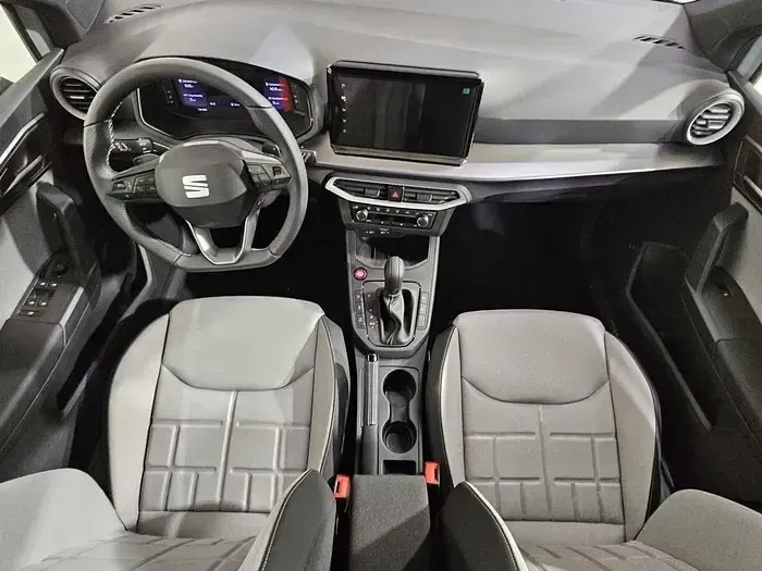 Nuevo Seat Arona FR 150 CV (110 kW) 2026 Verde SUV