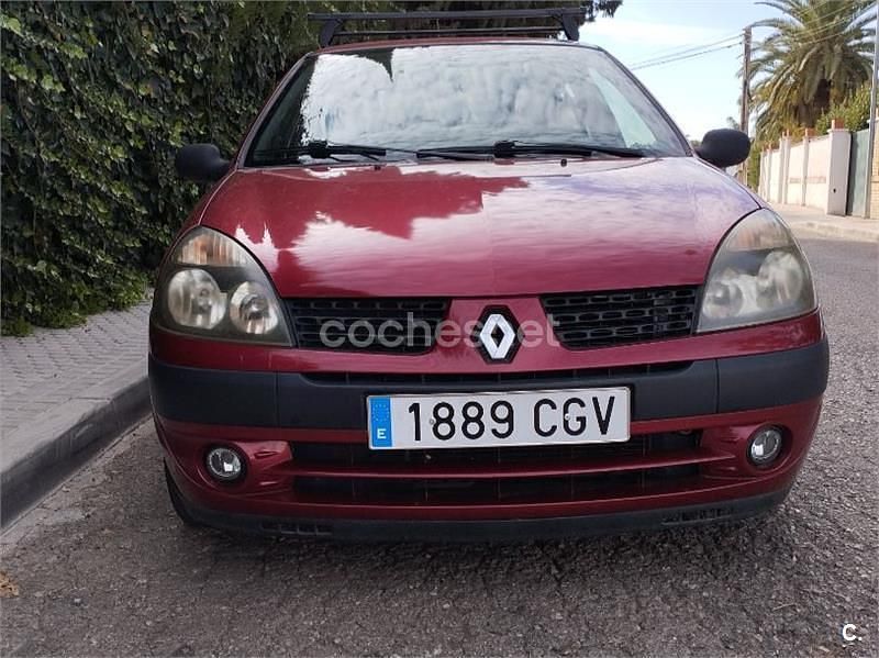 Granate Usado 2003 Renault Clio II Expression Berlina | 1600 € (Super precio) - Imagen 1/4