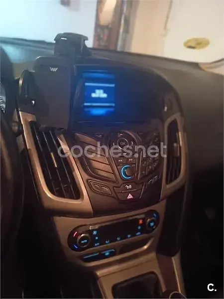 Usado Ford Focus Titanium 115 CV (84 kW) 2013 Blanco Berlina