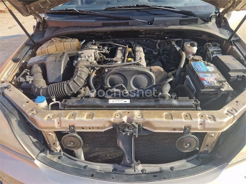 Usado Kia Sorento EX 139 CV (102 kW) 2006 Beige SUV