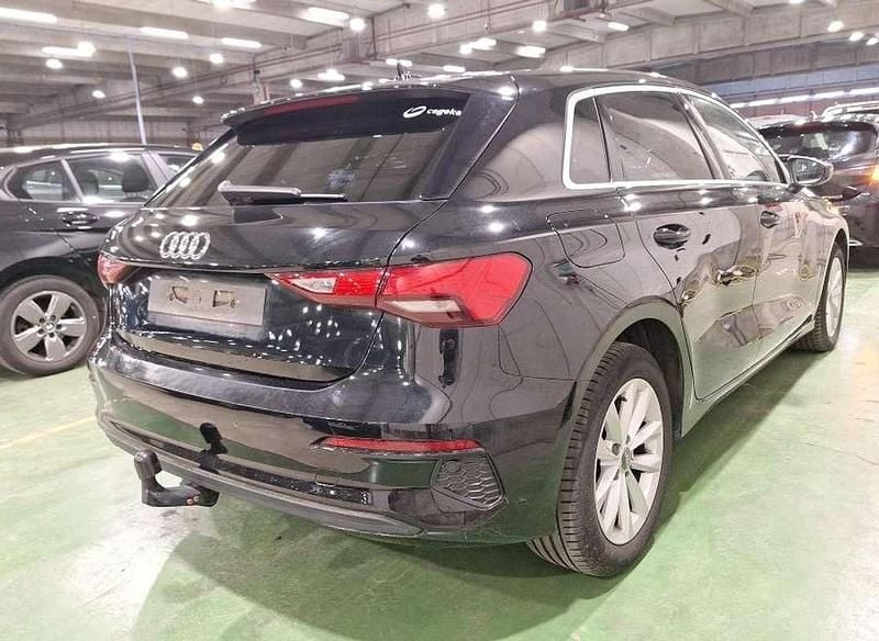 Usado Audi A3 Sportback Advanced 150 CV (110 kW) 2020 Negro Utilitario