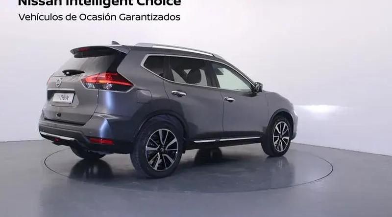Usado Nissan X-Trail Tekna 131 CV (96 kW) 2018 Gris metalizado SUV