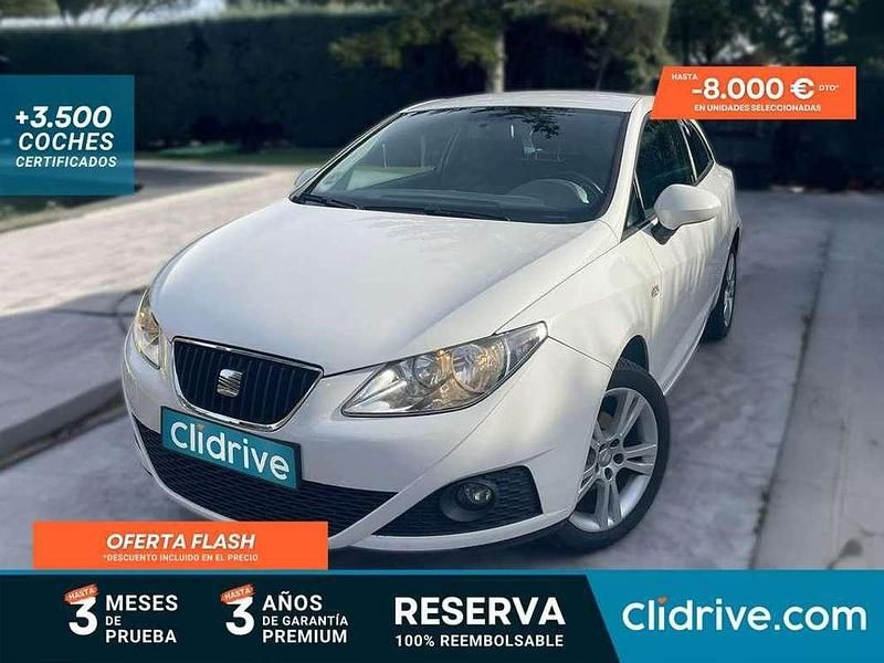 Usado Seat Ibiza Reference 90 CV (66 kW) 2011 Blanco Utilitario