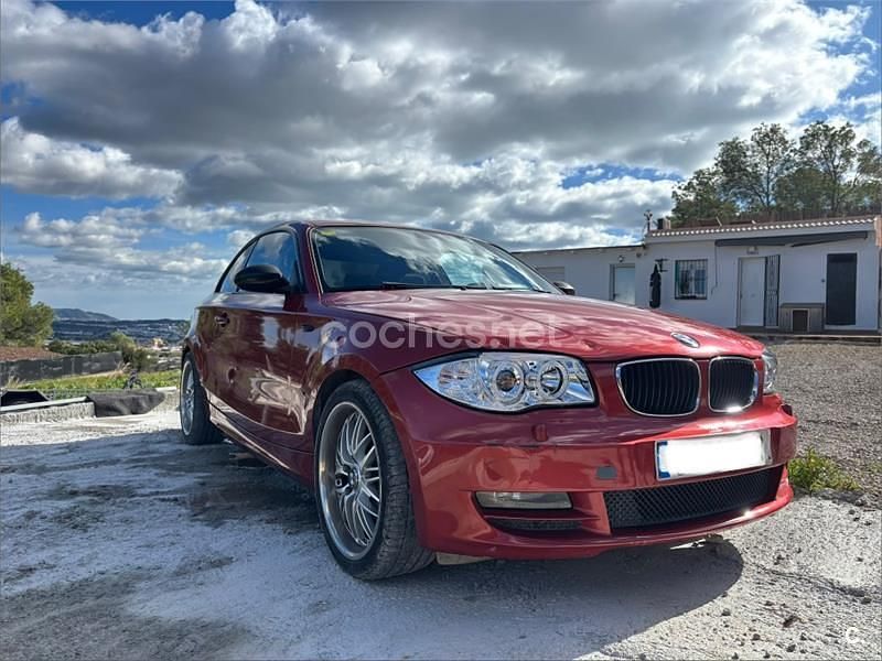 Usado BMW 120 Coupé 177 CV (130 kW) 2008 Granate Coupe