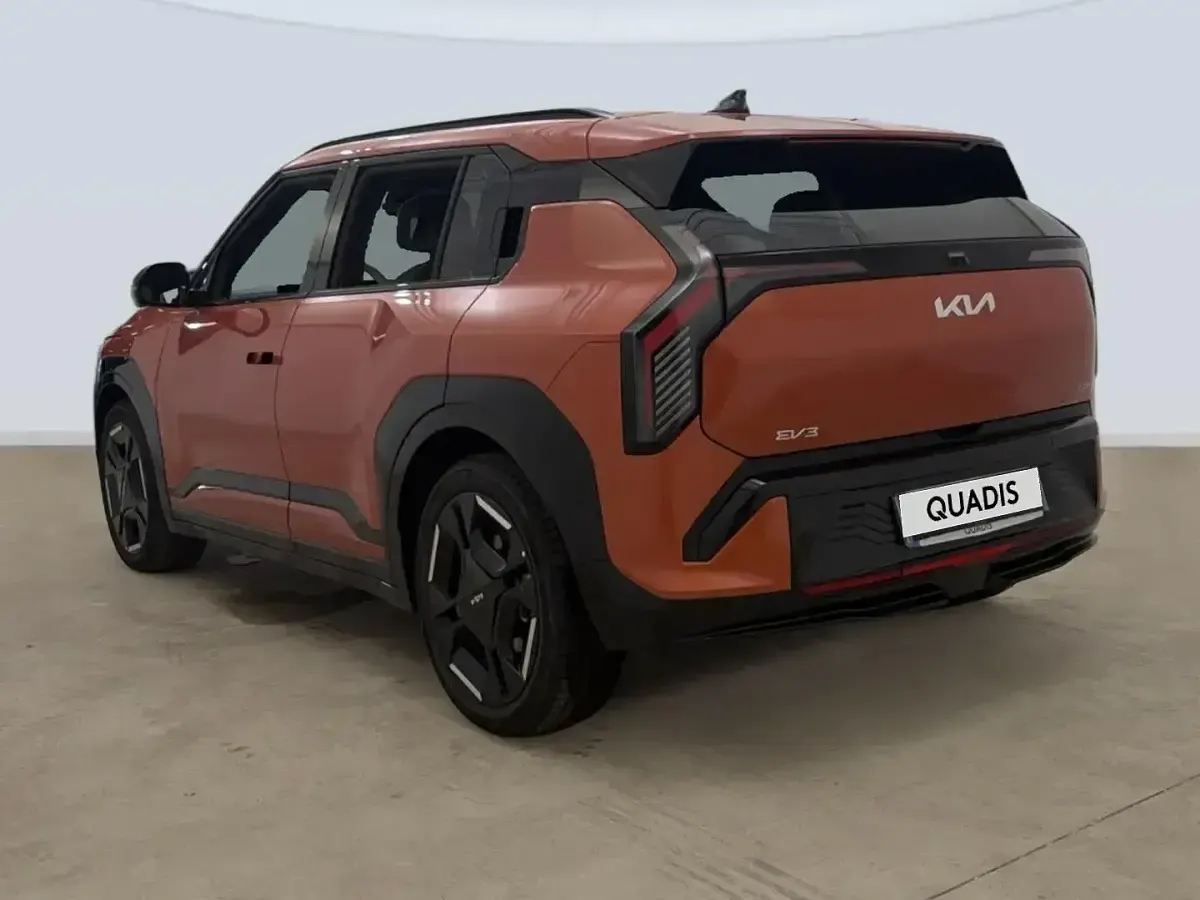 Usado Kia EV3 GT-Line 150 kW (204 CV) 2026 Naranja SUV