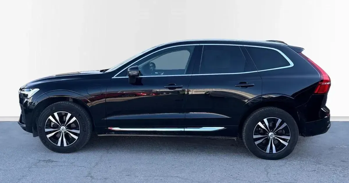 Usado Volvo XC60 Core 350 CV (257 kW) 2025 SUV
