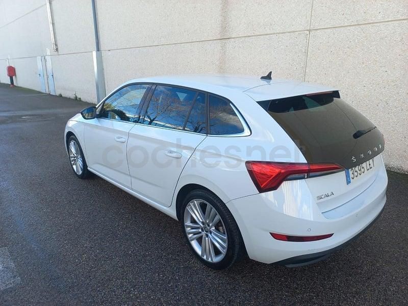 Usado Skoda 110 R Ambition 110 CV (80 kW) 2020 Blanco Berlina