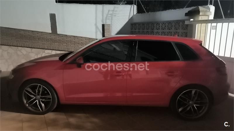 Rojo Usado 2014 Audi A3 Sportback Berlina | 10.000 € (Buen precio) - Imagen 1/4