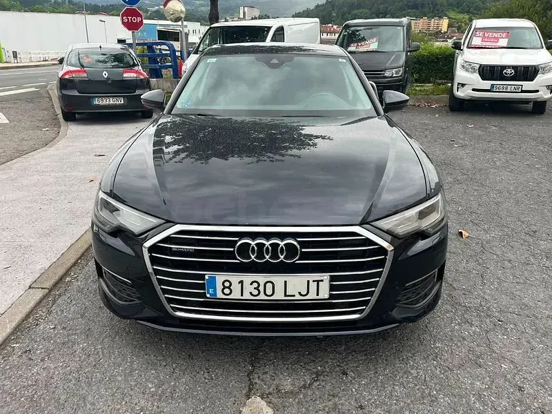 Usado Audi A6 Design 245 CV (180 kW) 2020 Azul Berlina