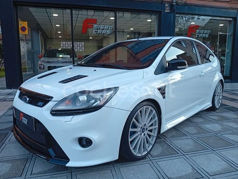 Blanco Usado 2009 Ford Focus RS Berlina | 31.999 € - Imagen 1/4