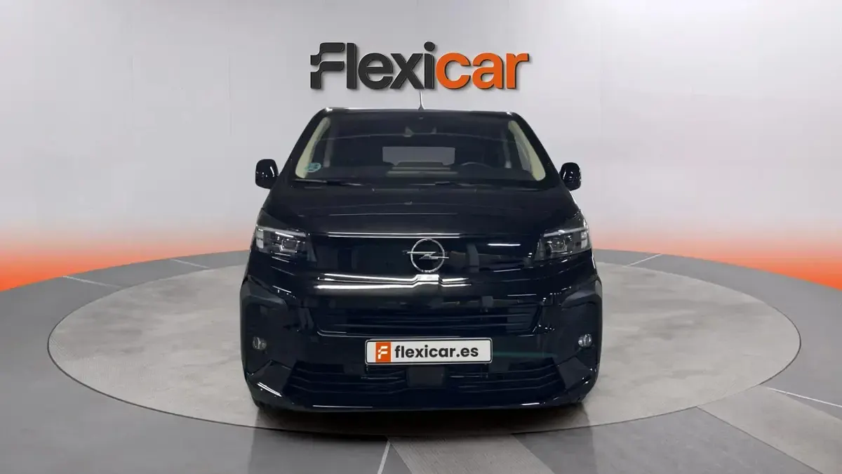 Usado Opel Zafira Life 177 CV (130 kW) 2025 Negro Monovolumen