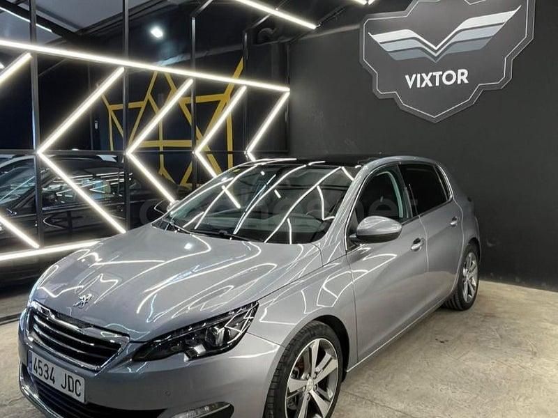 Usado Peugeot 308 Allure 130 CV (95 kW) 2015 Gris / plata Berlina