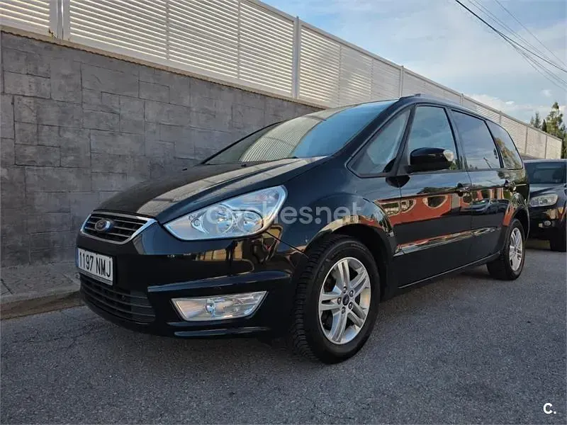 Usado Ford Galaxy Titanium 140 CV (102 kW) 2014 Negro Monovolumen