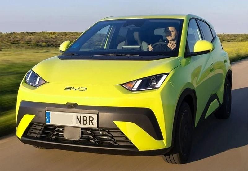 Usado BYD Dolphin Surf Comfort 114 kW (156 CV) 2025 Amarillo Utilitario