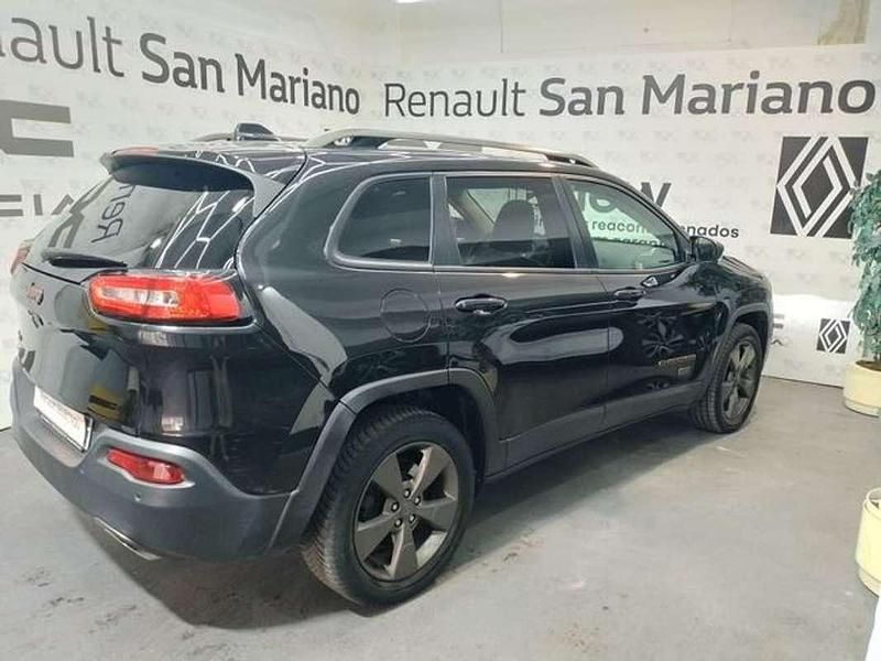 Usado Jeep Cherokee Night Eagle 203 CV (149 kW) 2016 Negro SUV