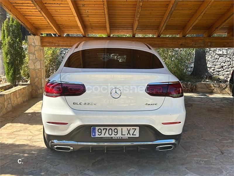 Usado Mercedes GLC220 194 CV (142 kW) 2022 Negro Coupe