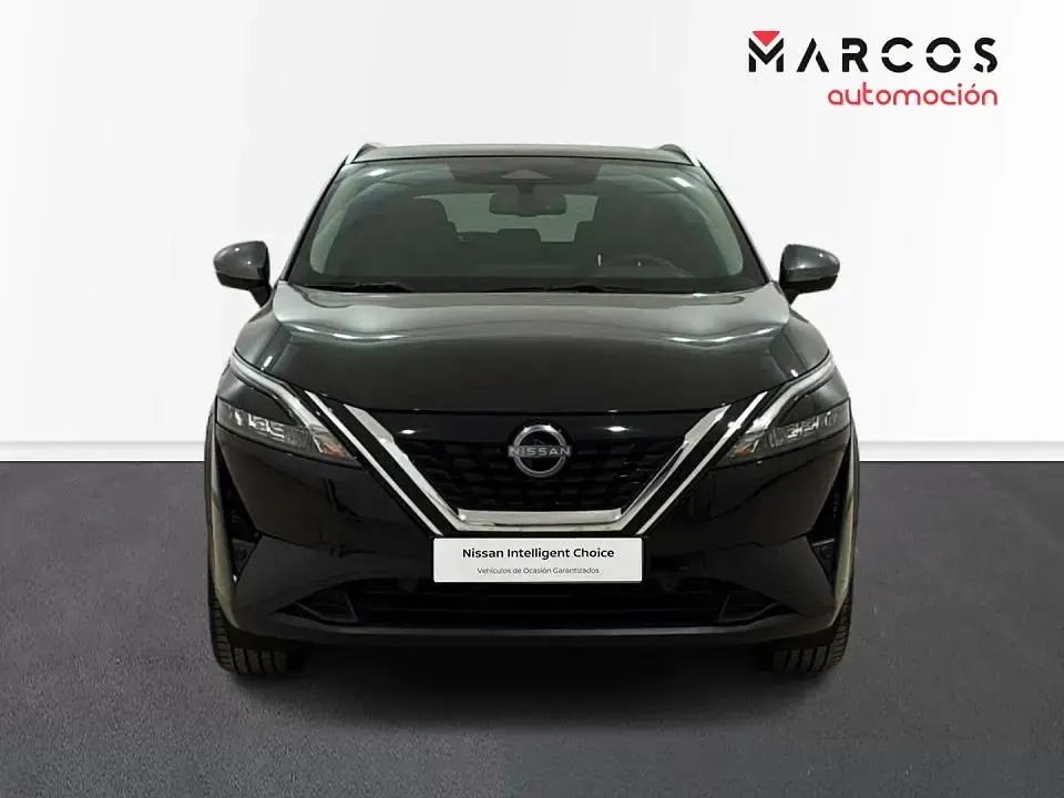 Usado Nissan Qashqai Black Edition 190 CV (139 kW) 2024 Midnight black skyline grey metalizado SUV