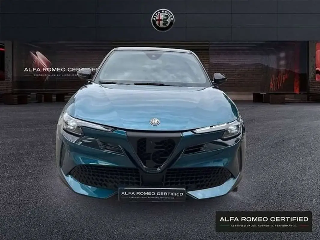 Nuevo Alfa Romeo Junior Edizione Speciale 116 kW (158 CV) 2025 Azul SUV