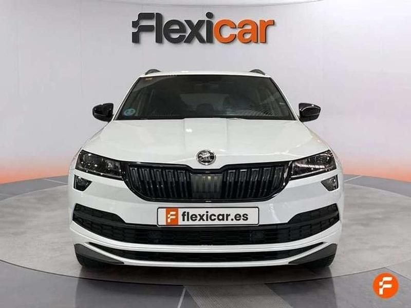 Usado Skoda Karoq SportLine 150 CV (110 kW) 2021 Blanco SUV