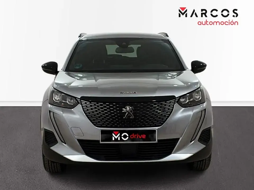 Usado Peugeot 2008 Allure 130 CV (95 kW) 2023 SUV