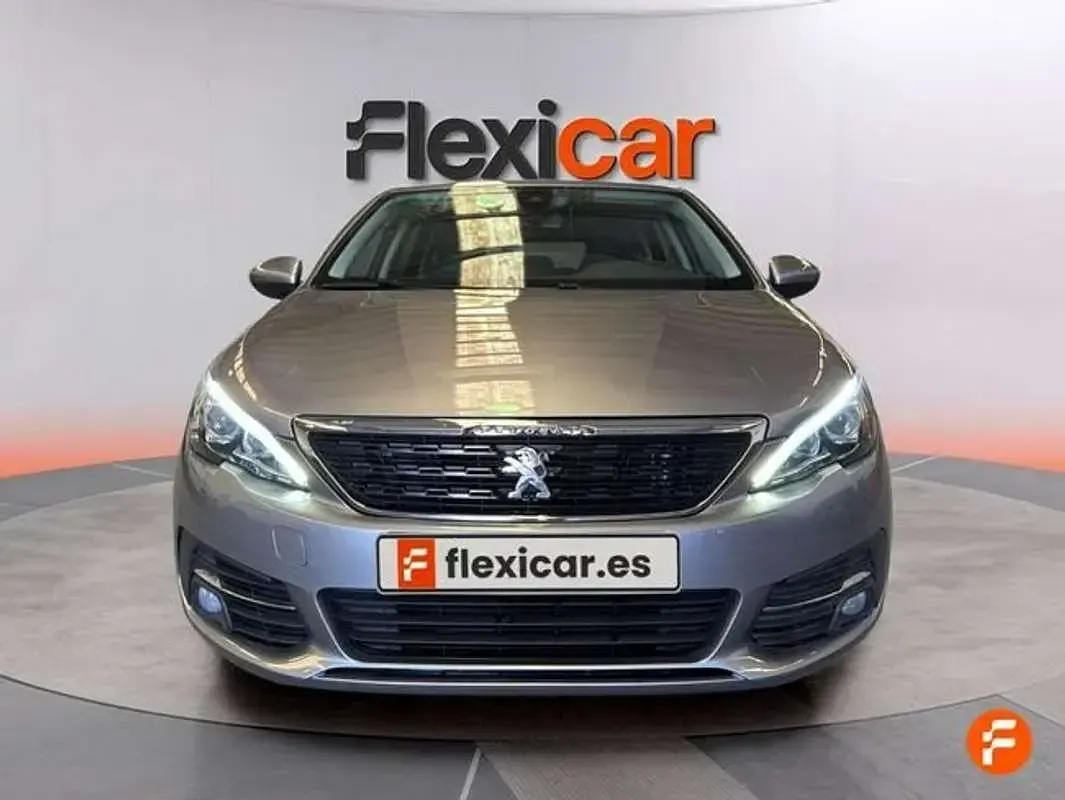 Usado Peugeot 308 SW Access 99 CV (72 kW) 2017 Gris Familiar