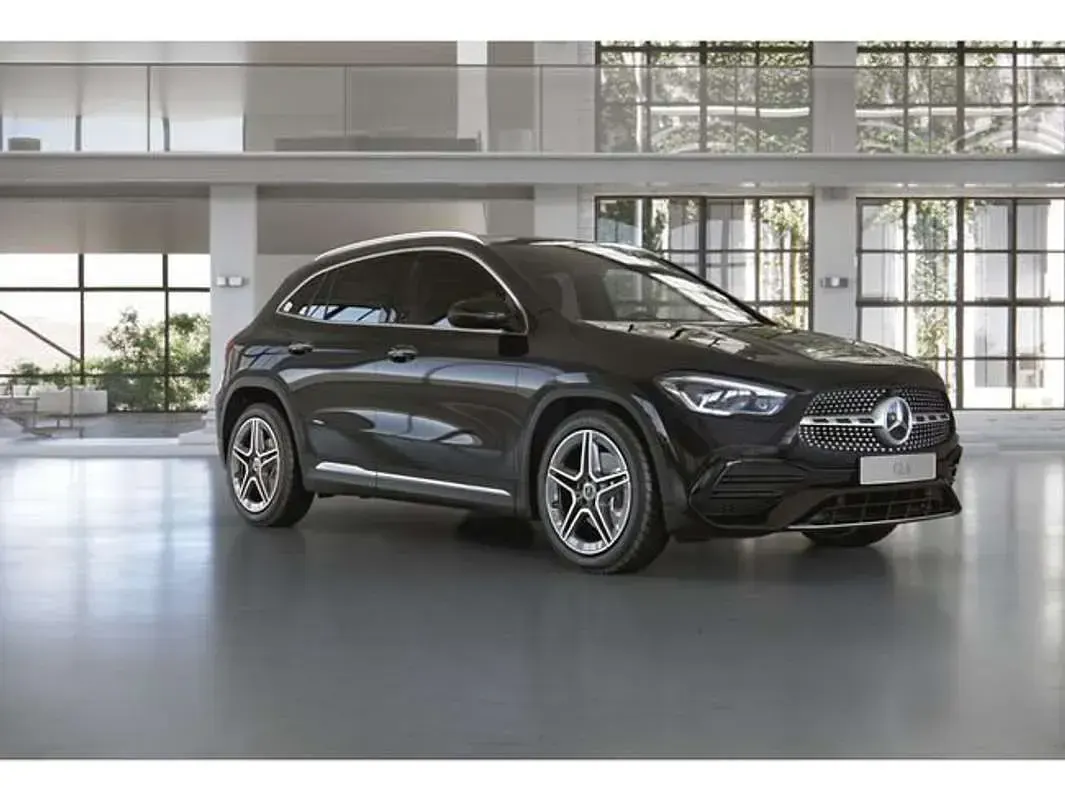 Usado Mercedes GLA200 150 CV (110 kW) 2021 Negro SUV