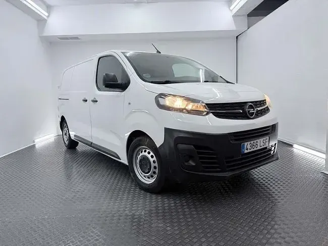 Usado Opel Vivaro-e Combi 102 CV (75 kW) 2021 Blanco Monovolumen