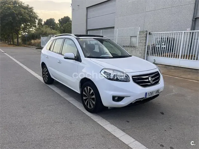 Usado Renault Koleos Dynamique 150 CV (110 kW) 2013 Blanco SUV