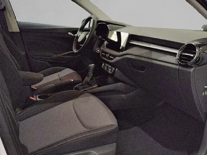 Usado Skoda Fabia Selection 80 CV (58 kW) 2025 Blanco Utilitario