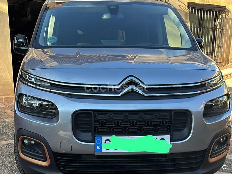 Gris / plata Usado 2021 Citroën Berlingo Feel Monovolumen | 21.000 € (Un poco caro) - Imagen 1/4